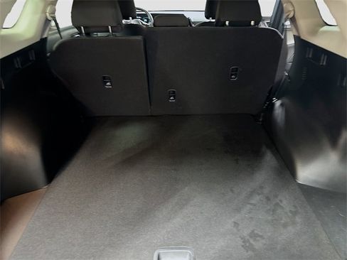 Used 2023 Kia Sportage LX image 28