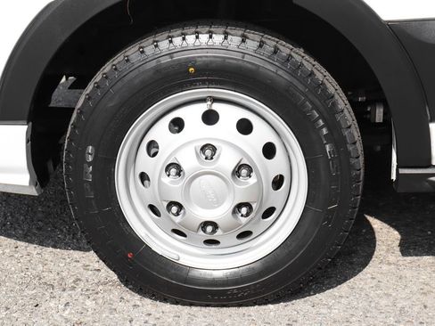 Used 2023 Ford Transit 350 XLT RWD image 45