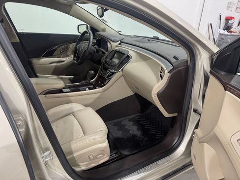 Used 2014 Buick LaCrosse Leather w/ Driver Confidence Package FWD image 22