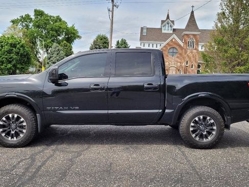 Used 2019 Nissan Titan PRO-4X w/ Pro-4x Utility Package AWD/4WD image 3