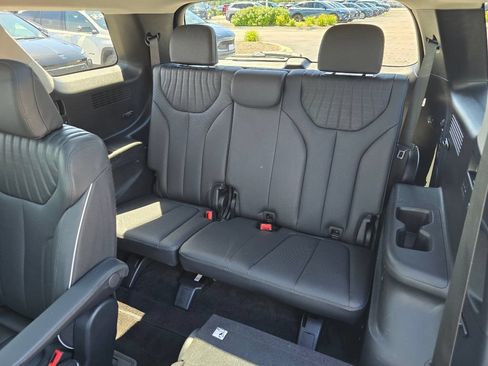Used 2024 Hyundai Palisade Limited AWD/4WD image 26