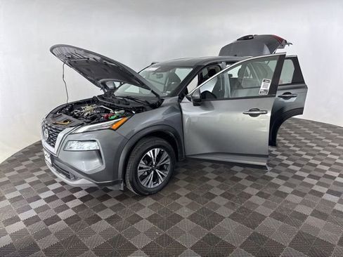 Used 2021 Nissan Rogue SV AWD/4WD image 12