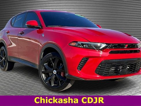 Used 2024 Dodge Hornet GT w/ Track Pack image 3