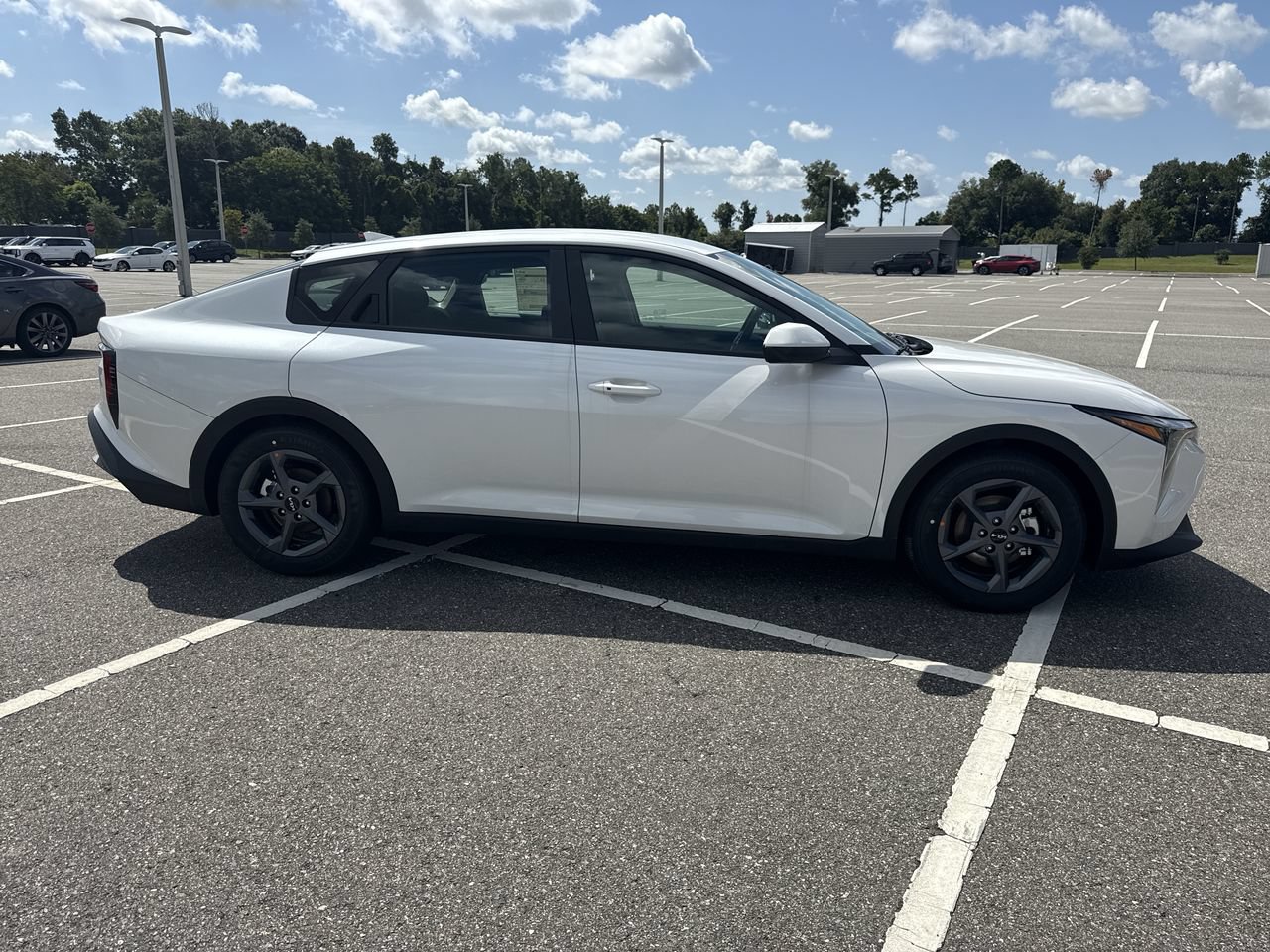 New 2026 Kia K4 FWD image 2
