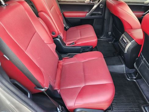 Certified 2022 Lexus GX 460 Luxury w/ Sport Design Package AWD/4WD image 32