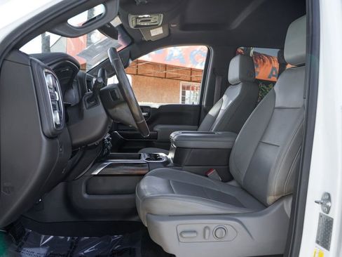 Used 2021 GMC Sierra 3500 SLT w/ SLT Convenience Package image 18