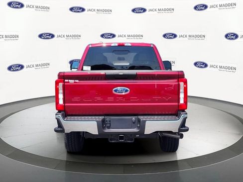 New 2026 Ford F250 XLT w/ FX4 Off-Road Package AWD/4WD image 4