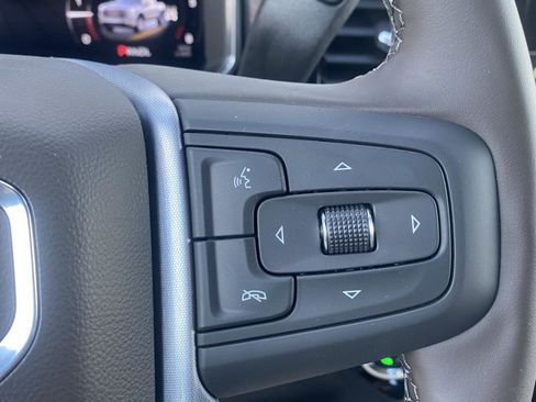 New 2026 GMC Sierra 1500 SLE image 11