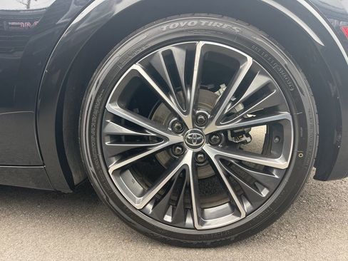 Used 2024 Toyota Prius XLE image 27