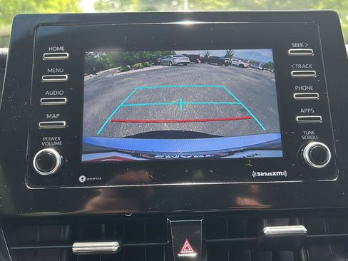 Used 2022 Toyota Camry LE FWD image 32