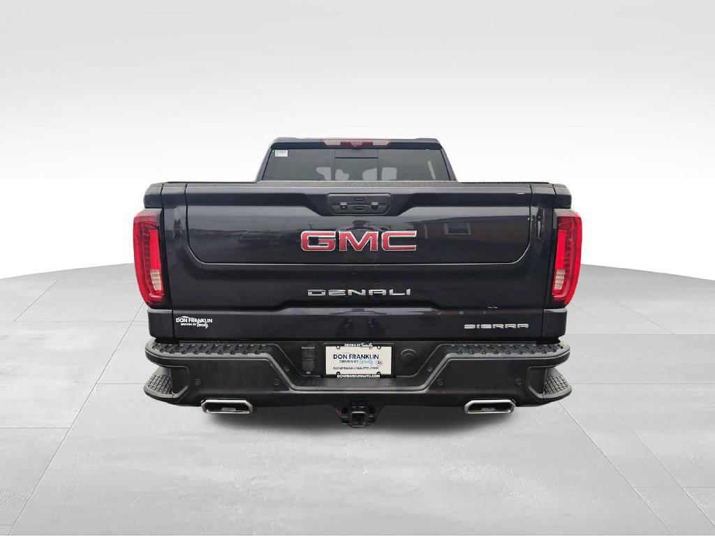 Used 2022 GMC Sierra 1500 Denali w/ Denali Reserve Package AWD/4WD image 4