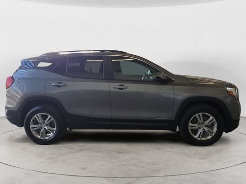 Certified 2021 GMC Terrain SLE w/ Driver Convenience Package AWD/4WD image 4