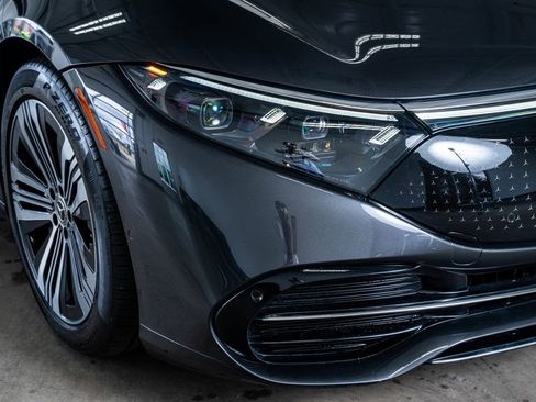 Used 2023 Mercedes-Benz EQS 450+ 4MATIC Sedan image 19