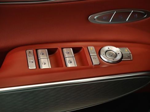 New 2026 Genesis GV70 2.5T Sport Prestige AWD/4WD image 24