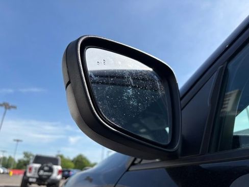 Used 2025 Ford Escape ST-Line AWD/4WD image 15