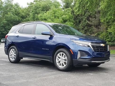 Used 2022 Chevrolet Equinox LT AWD/4WD image 1