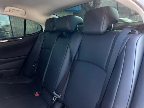 Used 2022 Lexus ES 350 w/ Accessory Package 2 FWD image 12
