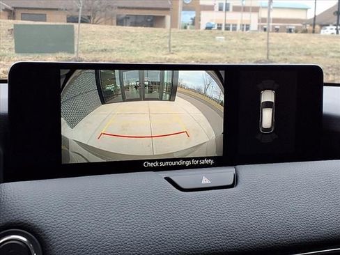 Certified 2025 MAZDA CX-70 3.3 Turbo w/ Premium Package image 16