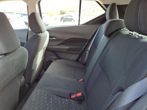 Certified 2024 Nissan Kicks SV w/ Exterior Package FWD image 5