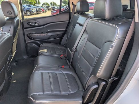 Used 2023 GMC Acadia Denali FWD image 28