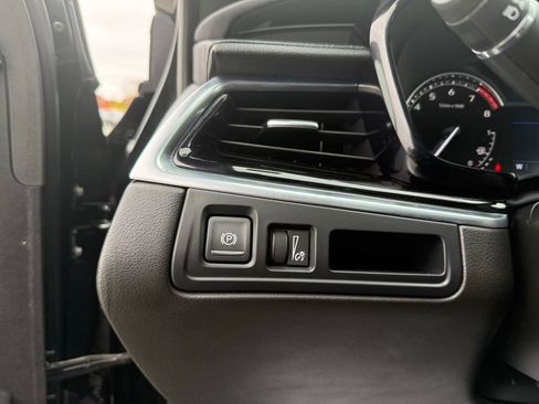 Certified 2024 Cadillac XT6 Sport w/ LPO, Onyx Lite Package image 14