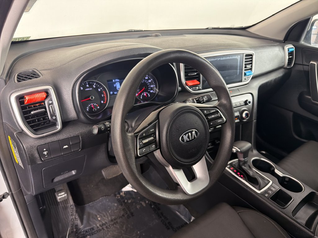 Used 2022 Kia Sportage LX AWD/4WD image 12