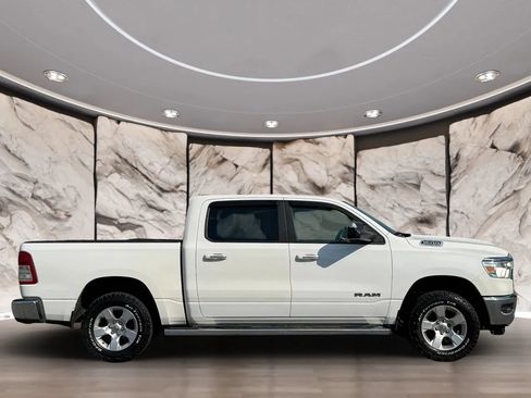 Used 2019 RAM 1500 Big Horn AWD/4WD image 4