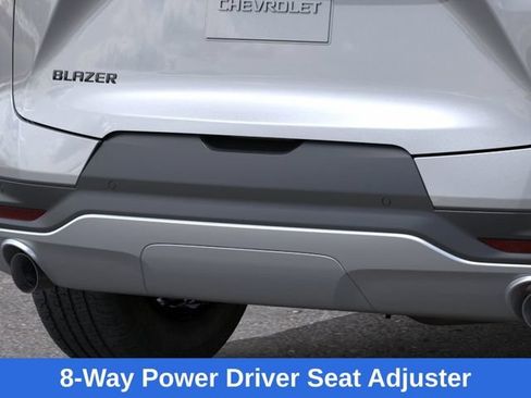 New 2026 Chevrolet Blazer LT w/ Convenience Package FWD image 15