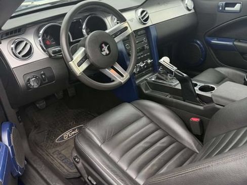 Used 2008 Ford Mustang GT Premium RWD image 3