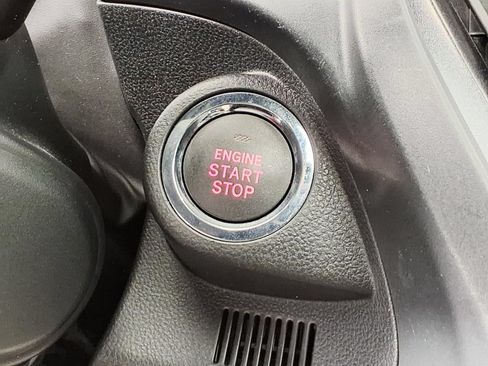 Used 2025 Subaru Forester Premium w/ Convenience Package #1 AWD/4WD image 19