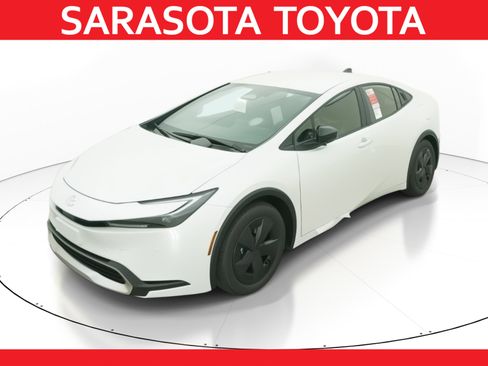 New 2026 Toyota Prius Plug-In Hybrid FWD image 1