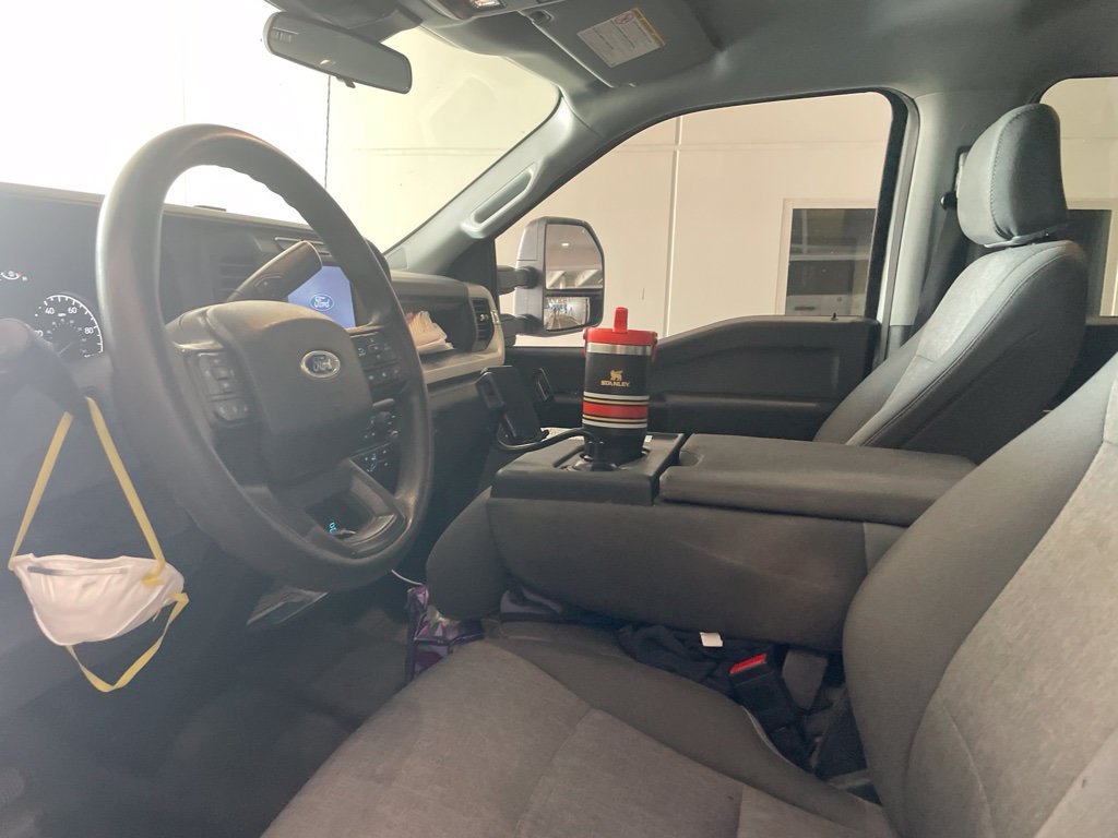 Used 2024 Ford F250 XL w/ 360-Degree Camera Package AWD/4WD image 2