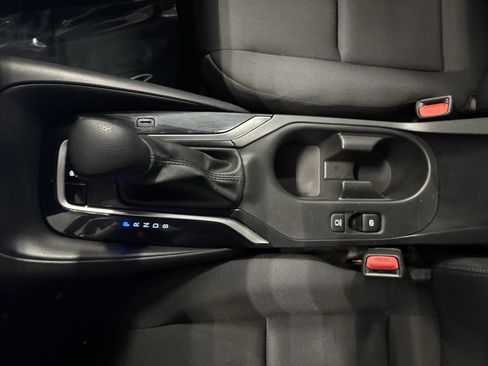 Used 2024 Toyota Corolla LE image 17