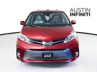 Used 2018 Toyota Sienna Limited Premium w/ Carpet Mat Package video 2
