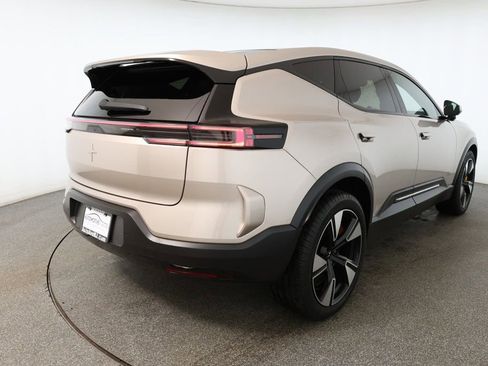 Used 2025 Polestar Polestar 3 image 4