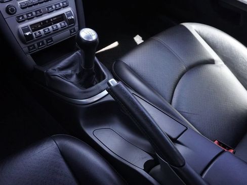 Used 2006 Porsche Cayman S RWD image 12