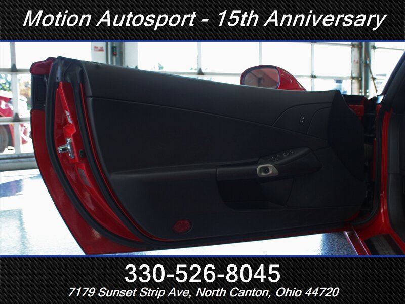 Used 2008 Chevrolet Corvette Coupe w/ Roof Package RWD image 14