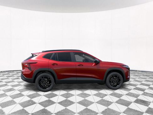 New 2026 Chevrolet Trax LT w/ Driver Confidence Package FWD image 11