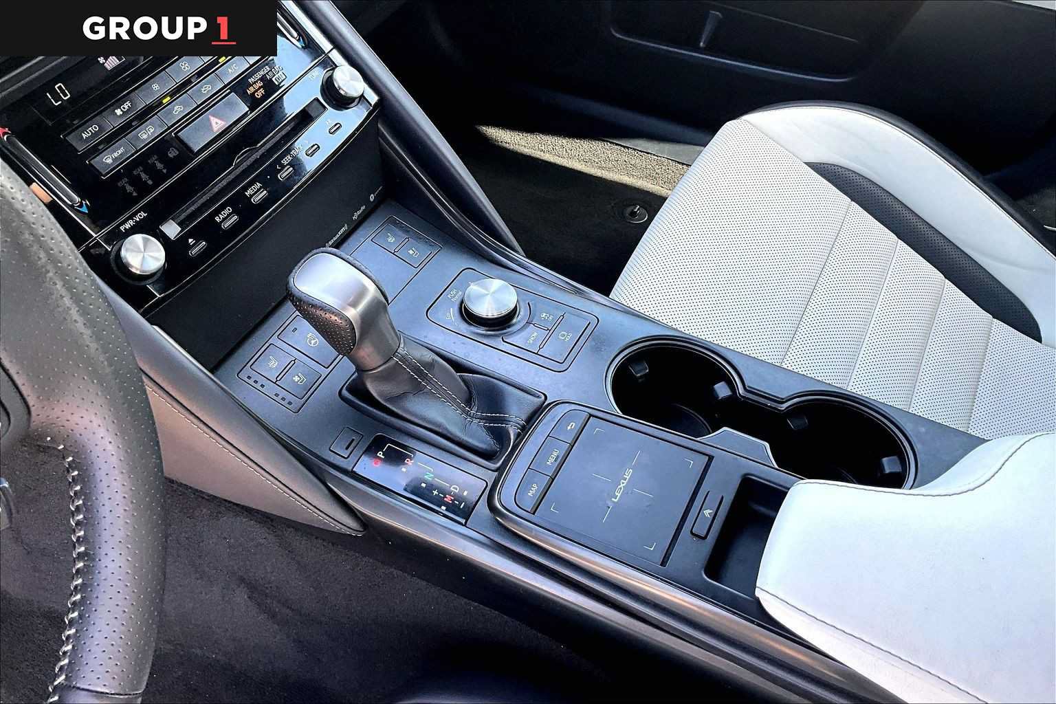 Used 2023 Lexus IS 350 F Sport w/ Navigation Package RWD image 17