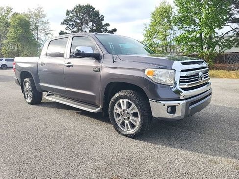 Used 2017 Toyota Tundra Platinum image 1