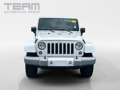 Used 2016 Jeep Wrangler Sahara w/ Connectivity Group AWD/4WD image 2