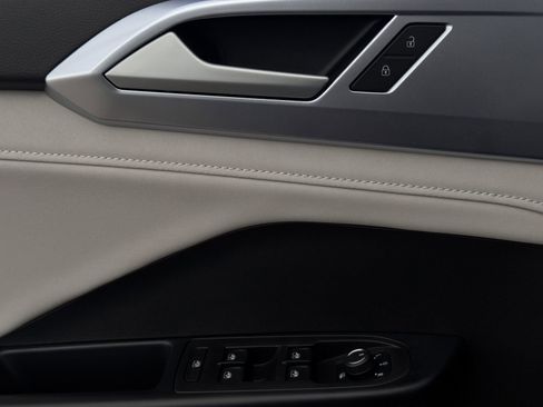 New 2025 Volkswagen Taos SE image 23