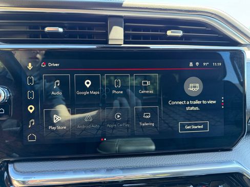 Used 2024 GMC Sierra 1500 Denali w/ Denali Reserve Package AWD/4WD image 18