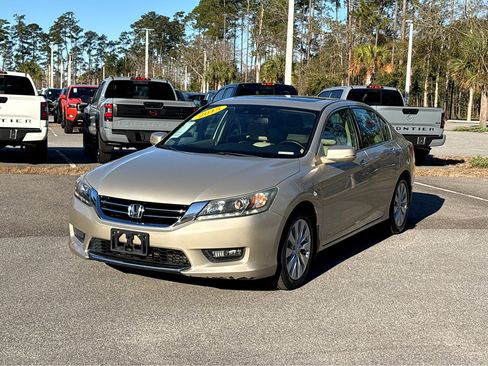 Used 2015 Honda Accord EX-L image 3