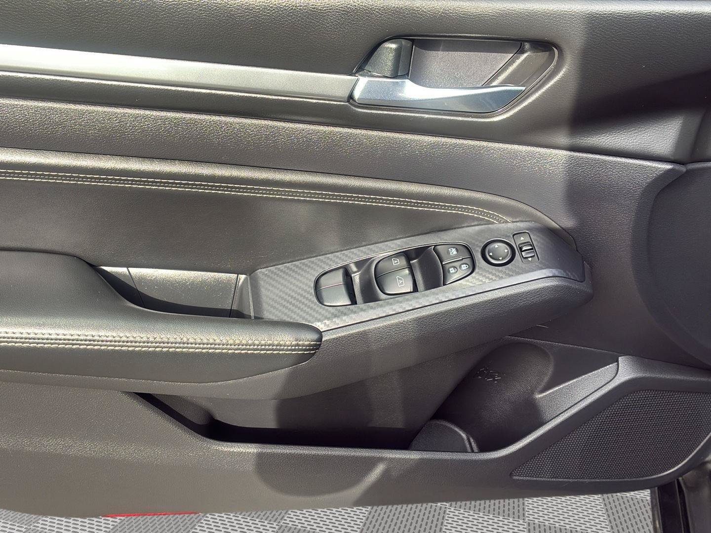 Used 2019 Nissan Altima 2.5 SL AWD/4WD image 29