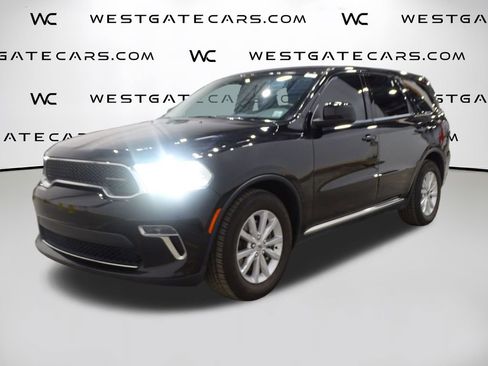 Used 2021 Dodge Durango SXT w/ 3rd Row Seating Group image 1