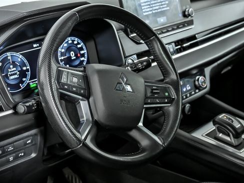 Used 2023 Mitsubishi Outlander SEL AWD/4WD image 20