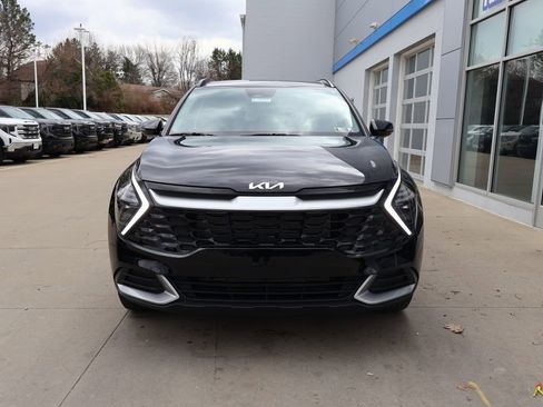 Used 2025 Kia Sportage EX w/ Premium Package image 5