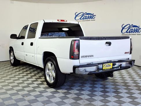 Used 2006 GMC Sierra 1500 SL image 2