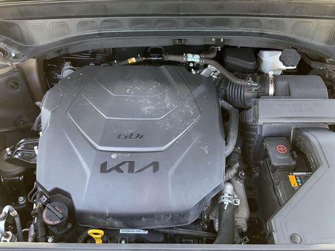 Certified 2025 Kia Telluride S FWD image 33